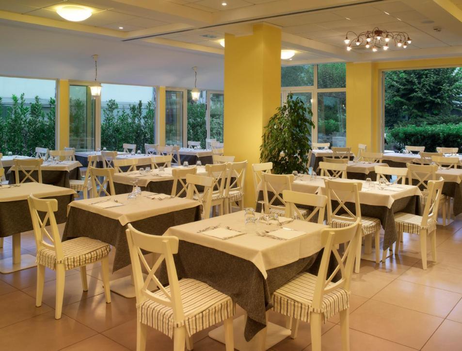 Beyou Hotel Villa Rosa 里乔内 外观 照片