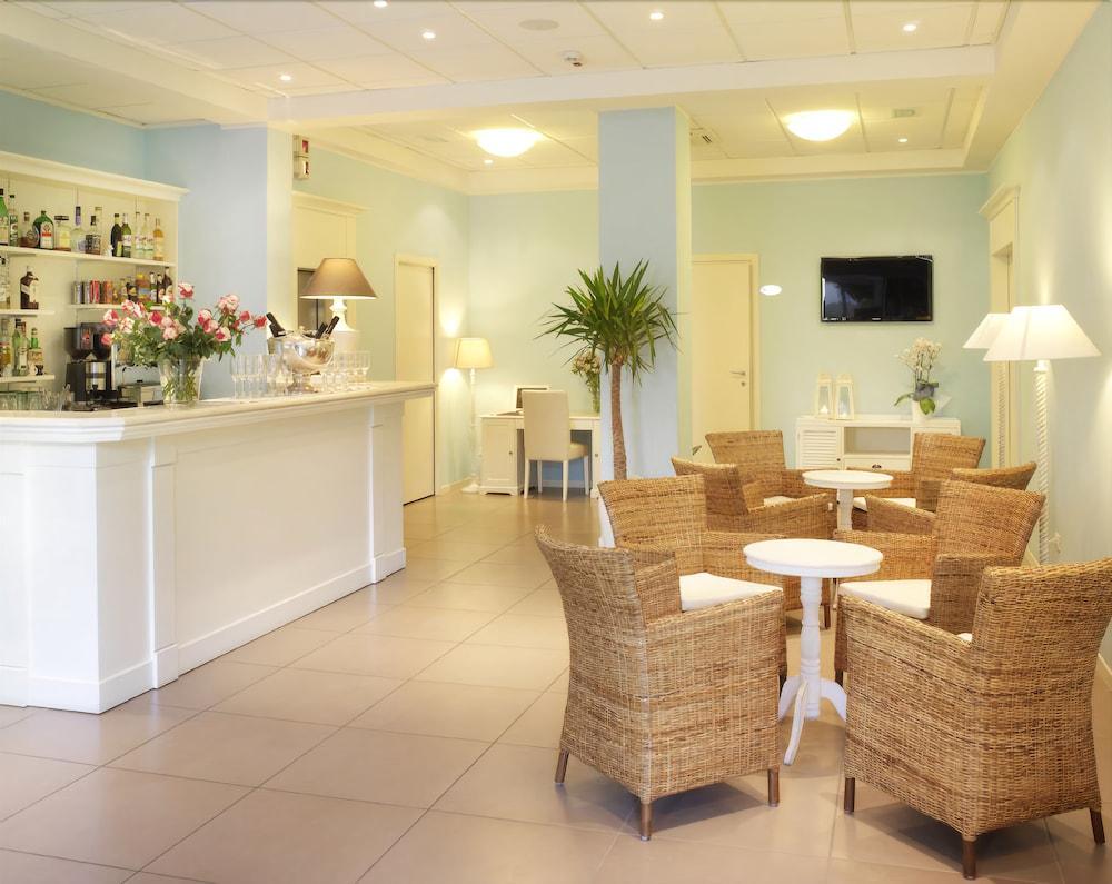 Beyou Hotel Villa Rosa 里乔内 外观 照片