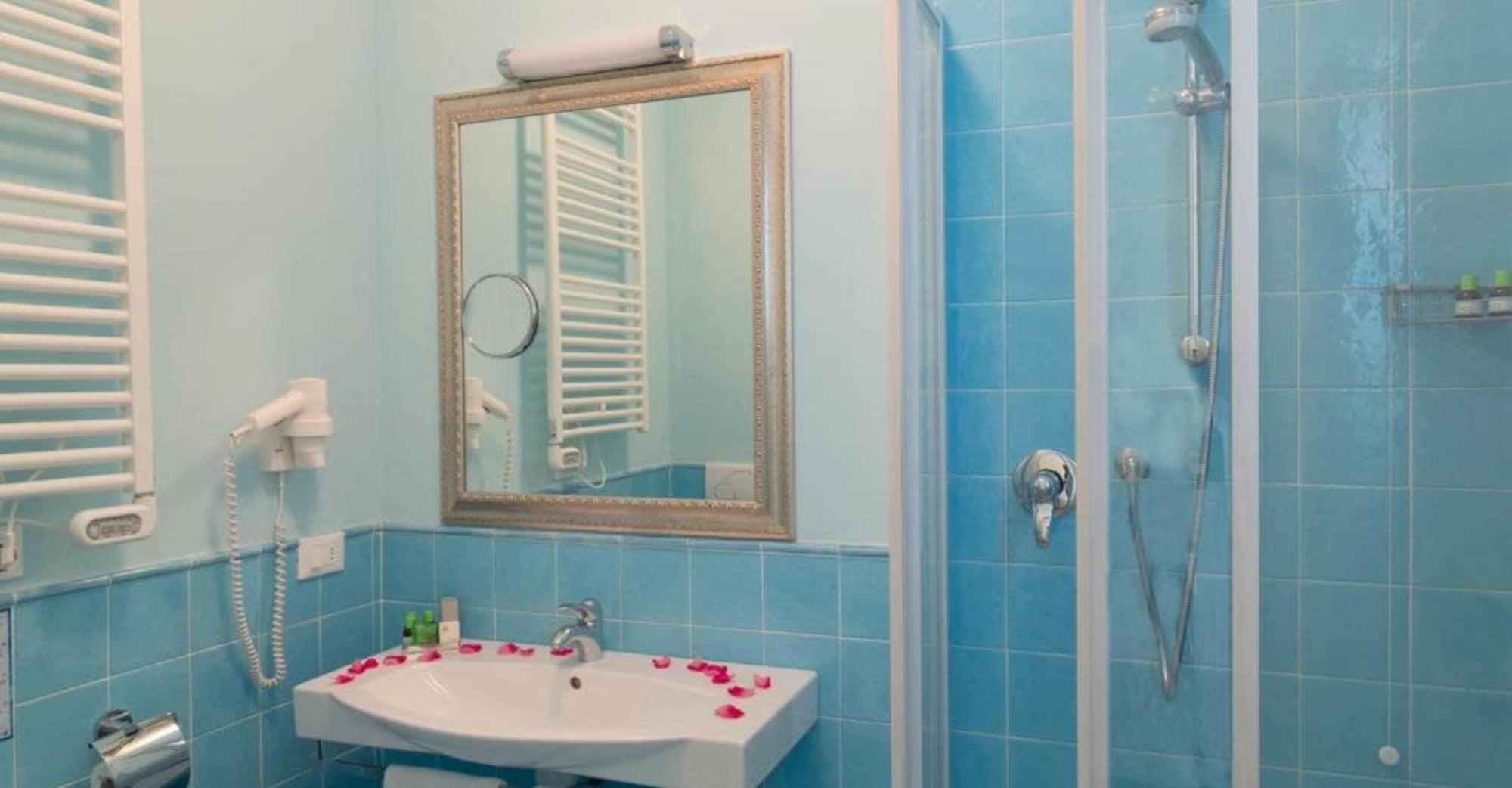 Beyou Hotel Villa Rosa 里乔内 外观 照片