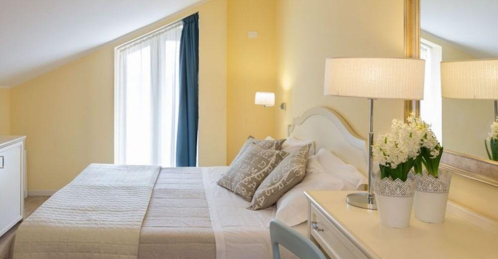 Beyou Hotel Villa Rosa 里乔内 外观 照片